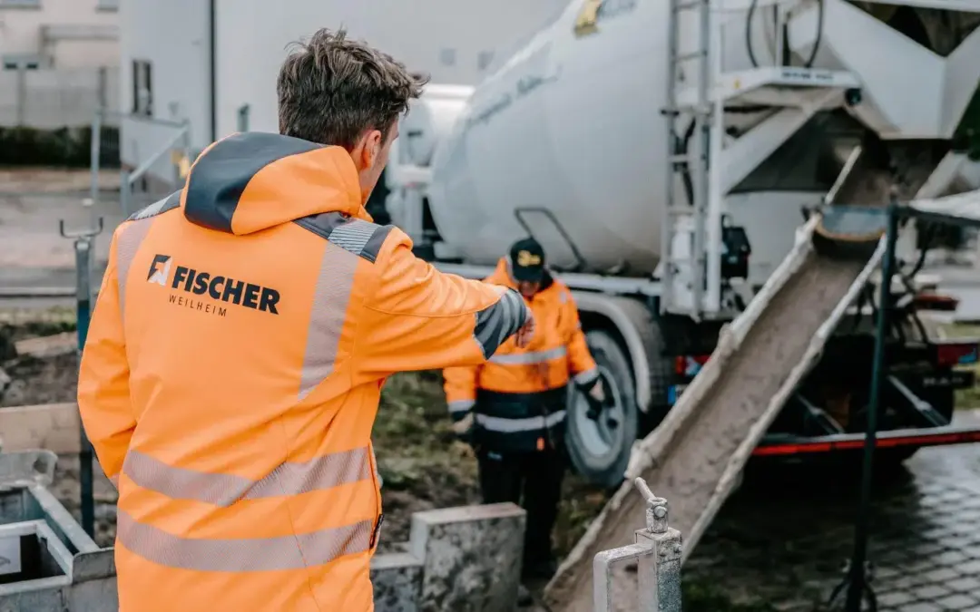 EASYSOIL® Flüssigboden im Einsatz. Bild (c) Fischer Weilheim