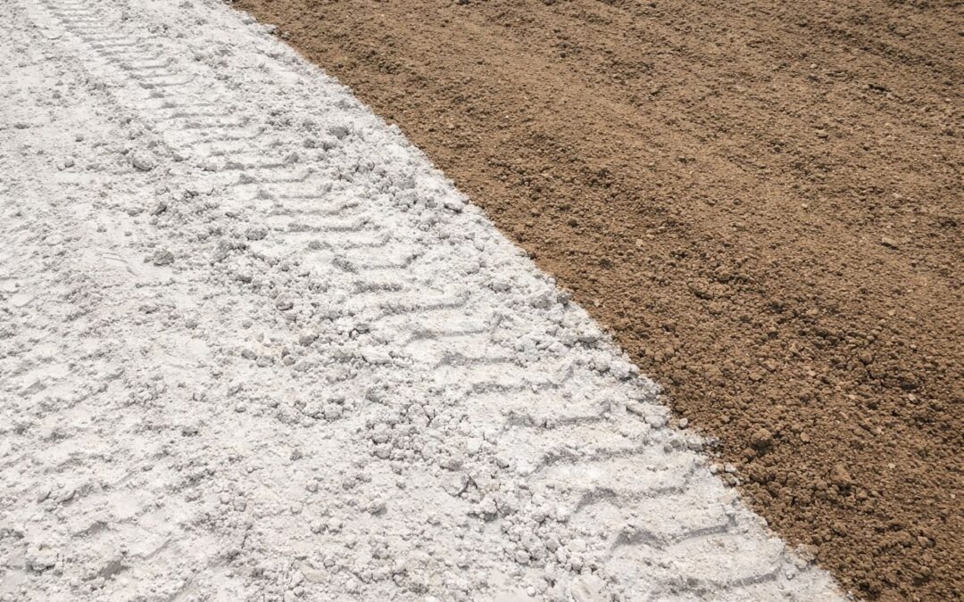 Bodenverbesserung mit Kalk im Erdbau