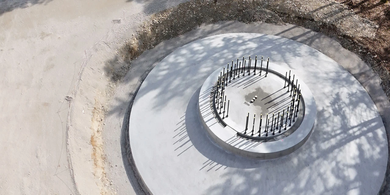 Fertiggestelltes Fundament der Onshore-Windenergieanlage. Bild (c) Max Bögl Wind AG / Florian Paul
