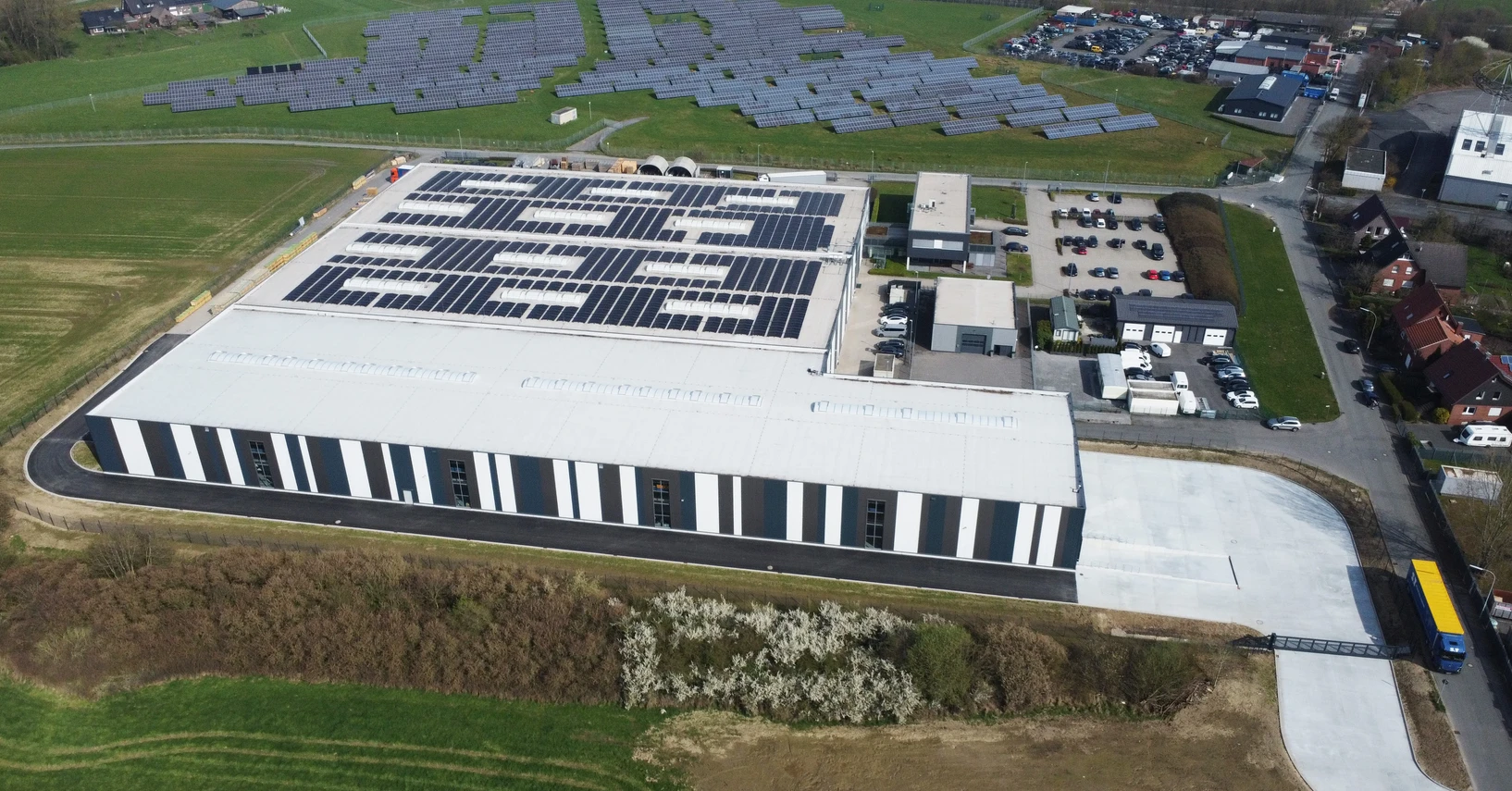 Das neue HUESKER-Werk in Dülmen. Bild (c) HUESKER